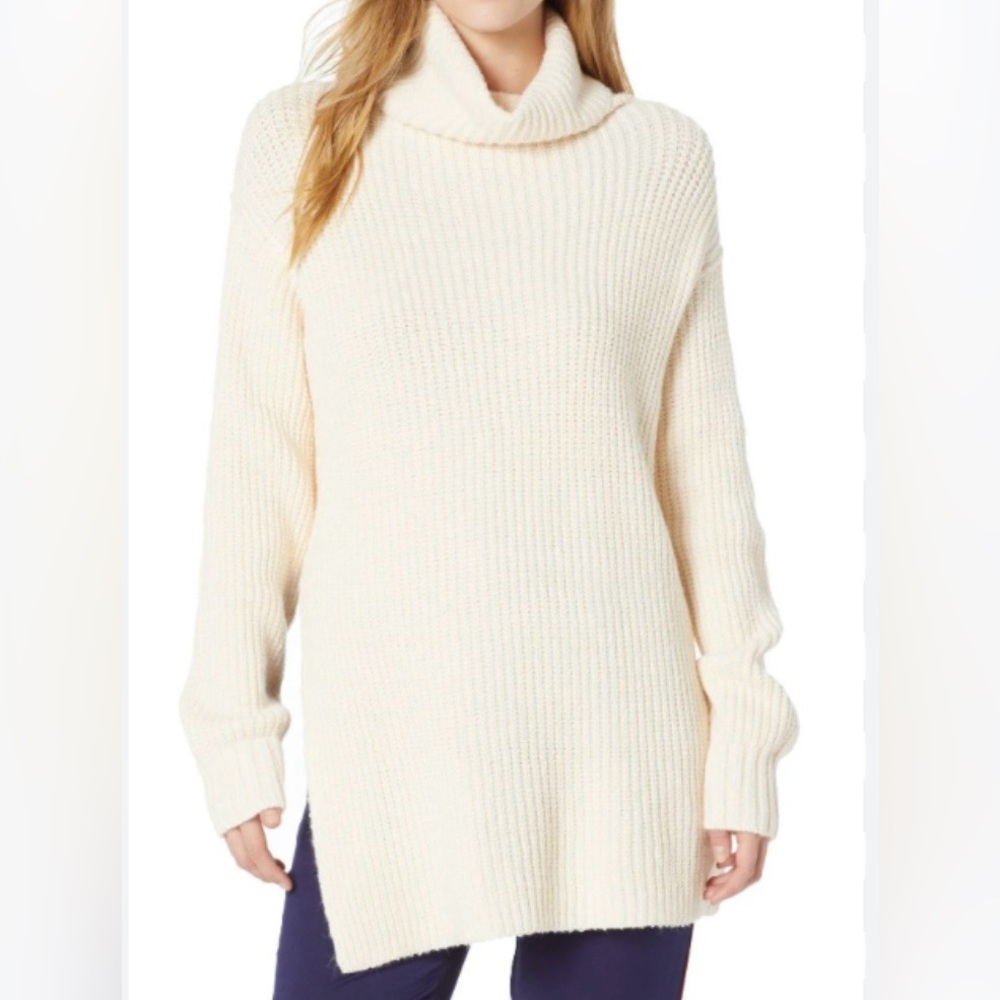 Free People Eleven Turtleneck Sweater Size S